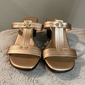 Italian Shoemakers* Demy* Rose Gold & Brown Wedges* Size 5* Pre-owned*